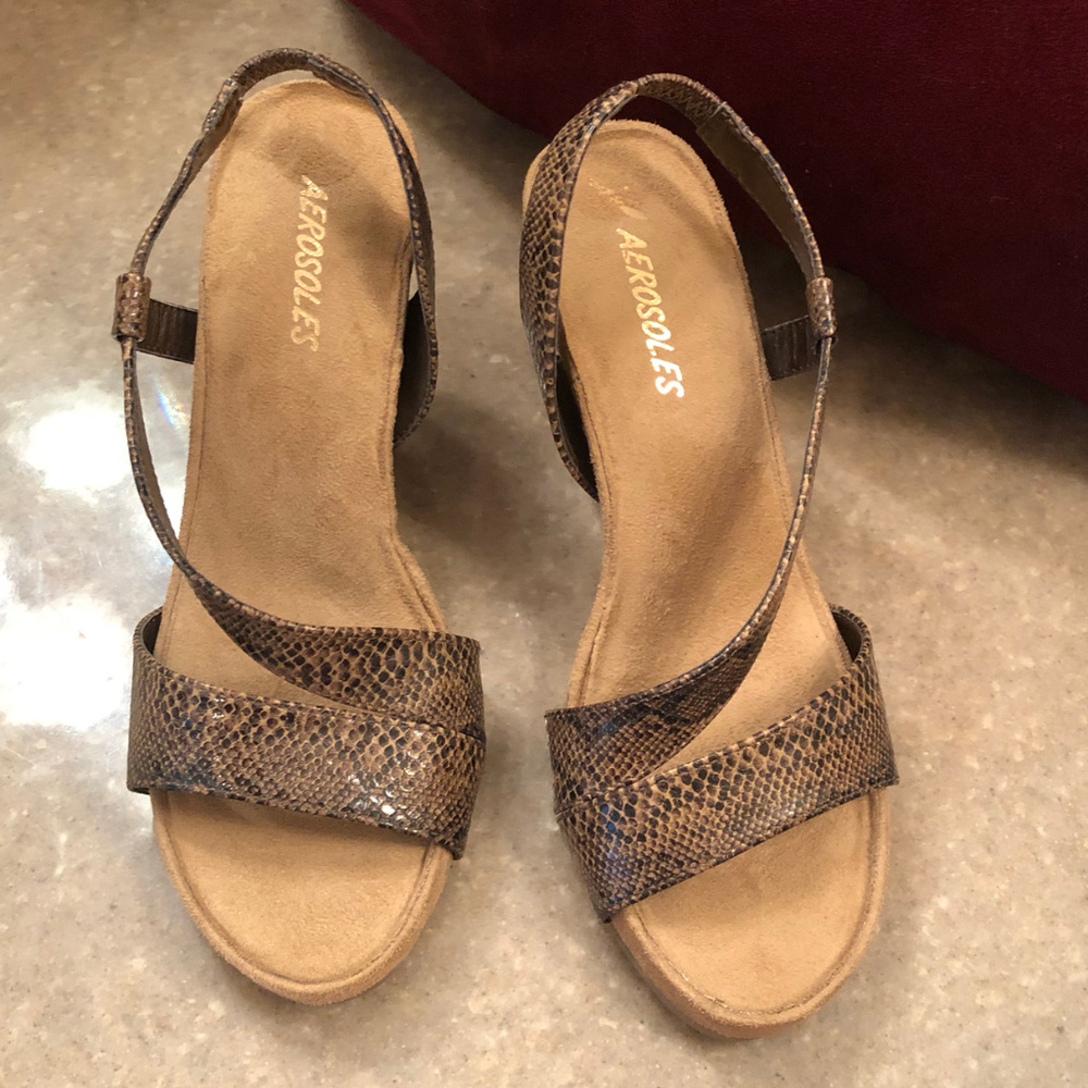 Aerosoles Cork/Wedge Heel sz 7.5
